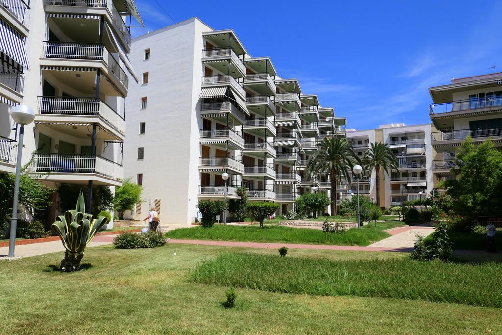 Rentalmar Aries Plus Salou Eksteriør bilde