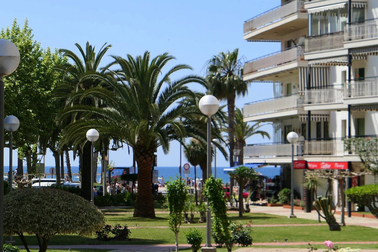 Rentalmar Aries Plus Salou Eksteriør bilde
